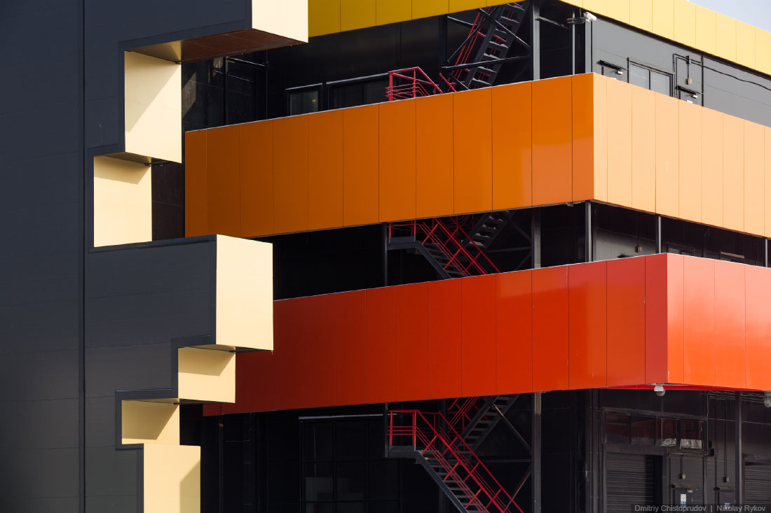 Высота 239. Трубоэлектросварочный цех Челябинского трубопрокатного завода