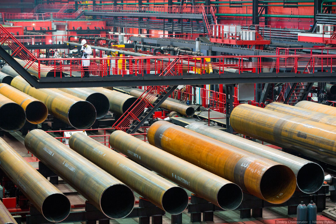 Высота 239. Трубоэлектросварочный цех Челябинского трубопрокатного завода