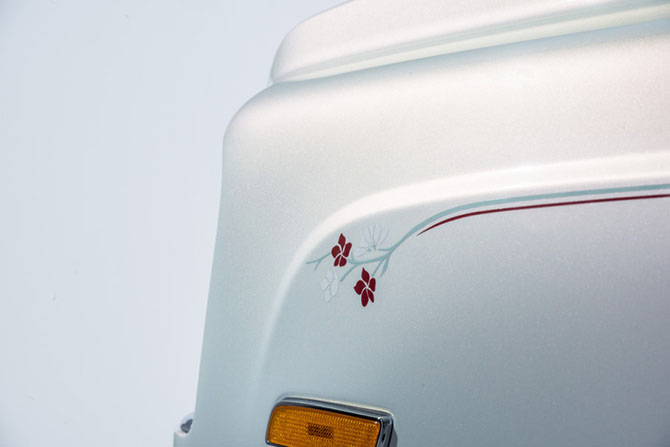 Автомобиль с самым шикарным интерьером в мире