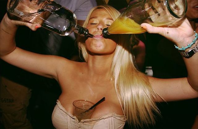 Забавные картинки с девушками