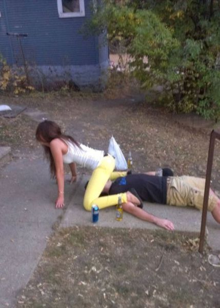 Забавные картинки с девушками