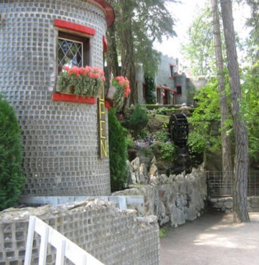 Странные и необычные достопримечательности Канады