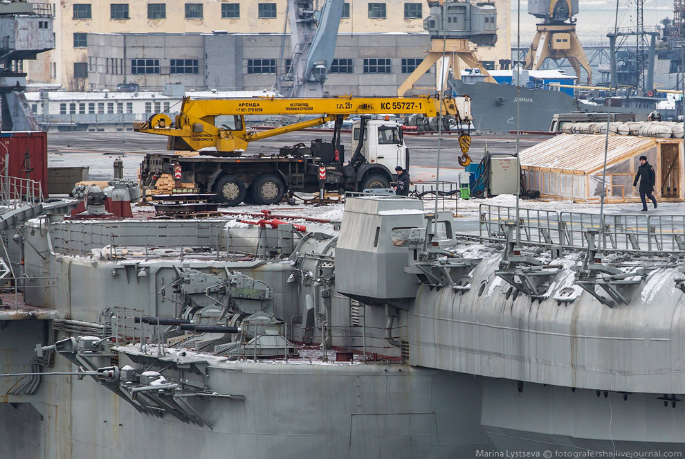 Авианосец «Адмирал Кузнецов»