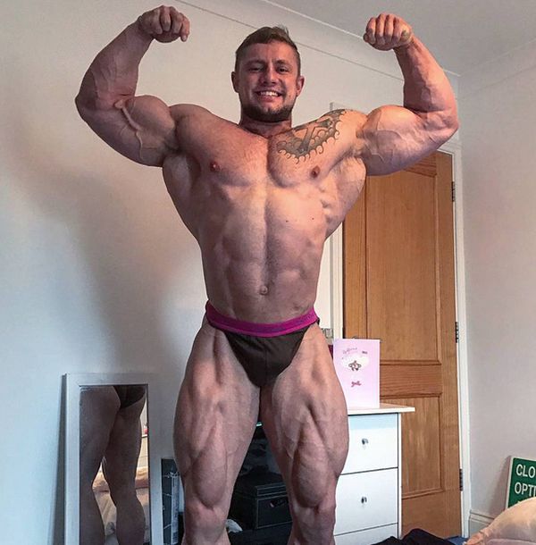 Впечатляющая трансформация британского культуриста