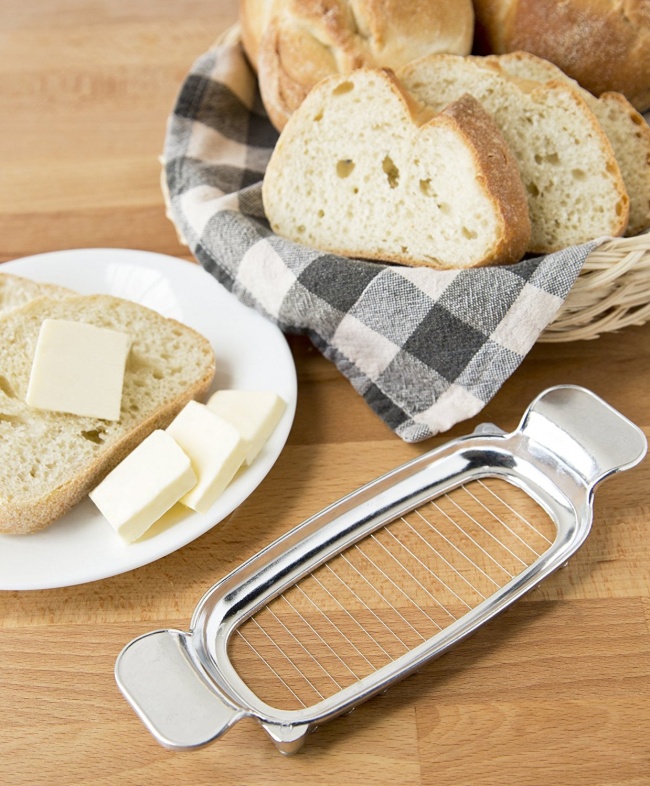 9 изобретений, которые помогут справиться даже с замороженным маслом