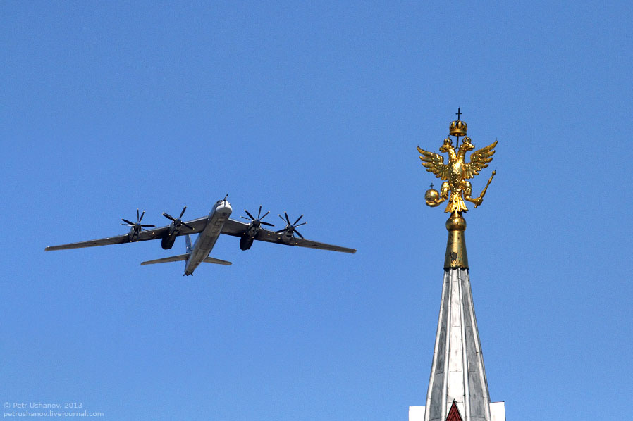 Парад Победы 2013