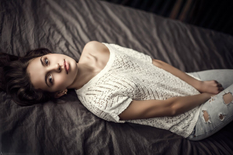 Жаркие майские праздники должны проходить в хорошей компании