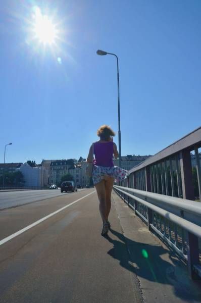 Забавные девушки