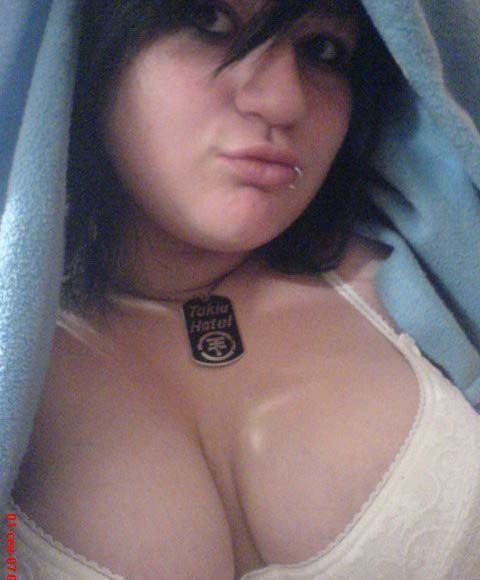 Девушки из соцсетей