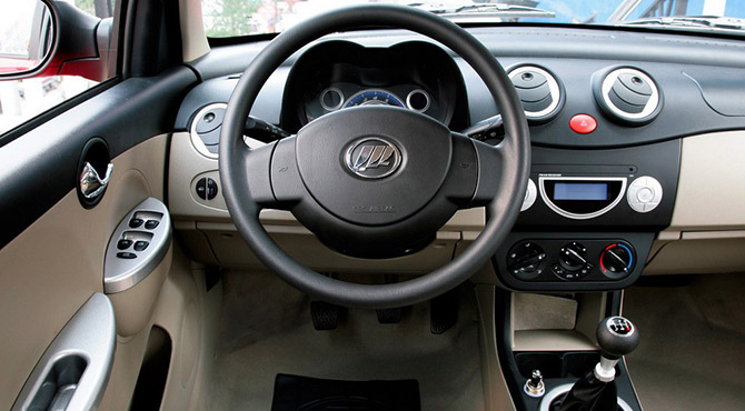 Самые дешевые автомобили (9 фото) Самые дешевые автомобили (9 фото)