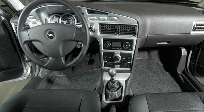 Самые дешевые автомобили (9 фото) Самые дешевые автомобили (9 фото)