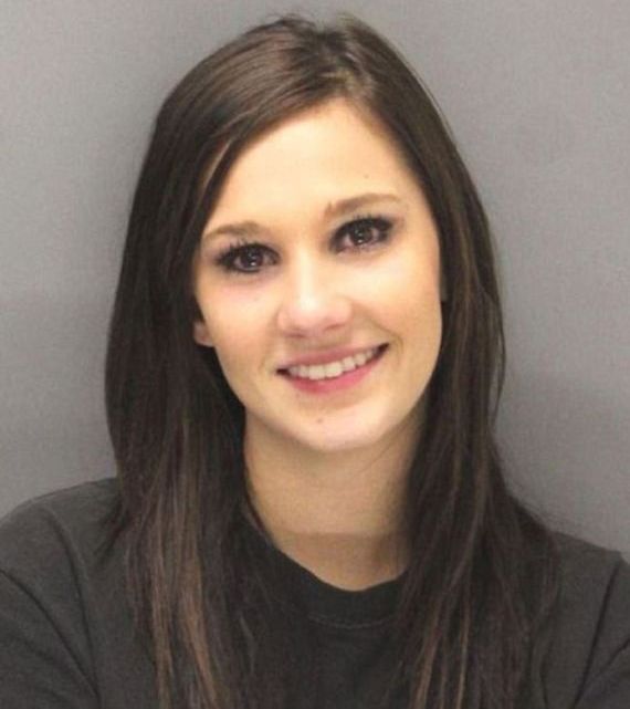 Магшоты симпатичных девушек