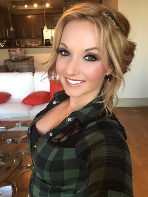 Сексуальные селфи девушек