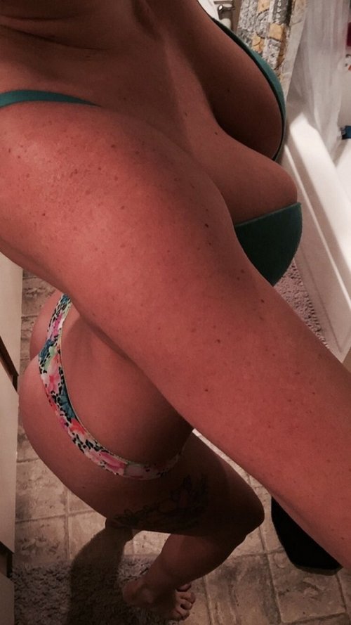 Сексуальные селфи девушек