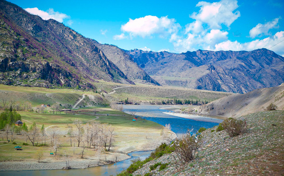 Камни под небом