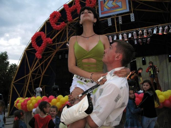 Летние девушки