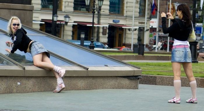 Летние девушки