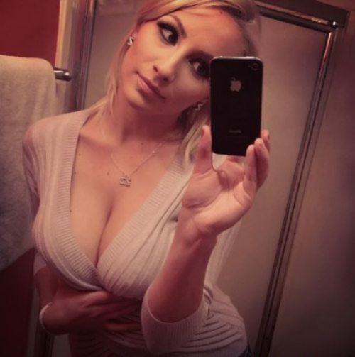 Девушки с красивыми сиськами (26 фото)