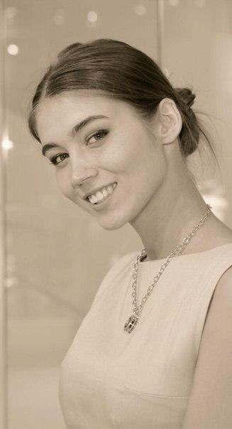 Красивые девушки из социальных сетей (80 фото)