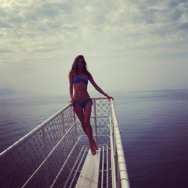 Красивые девушки из социальных сетей (80 фото)