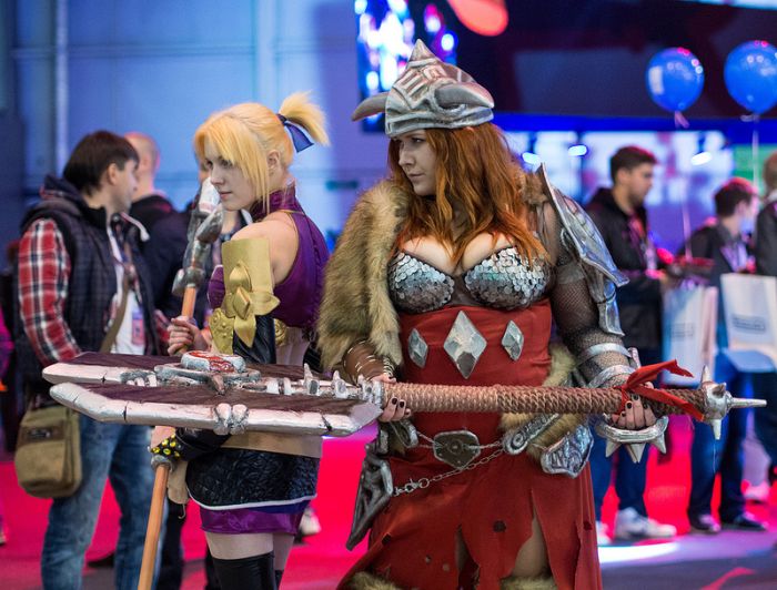Девушки с "Игромира 2013"