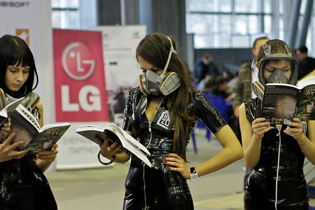 Девушки с "Игромира 2013"