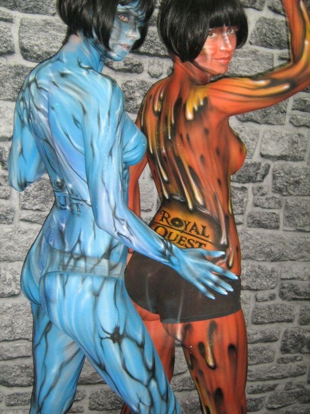 Девушки с "Игромира 2013"