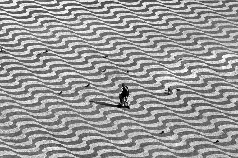 Иллюзии в фотографиях: кадры, на которые придётся посмотреть дважды (44 фото)