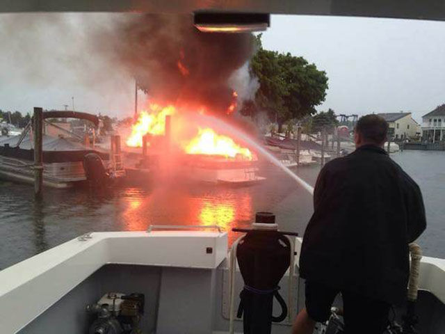 С каждым может случиться (38 фото)