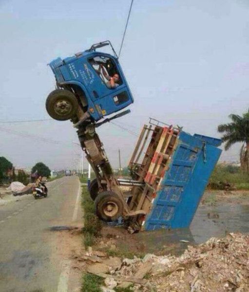 С каждым может случиться (38 фото)