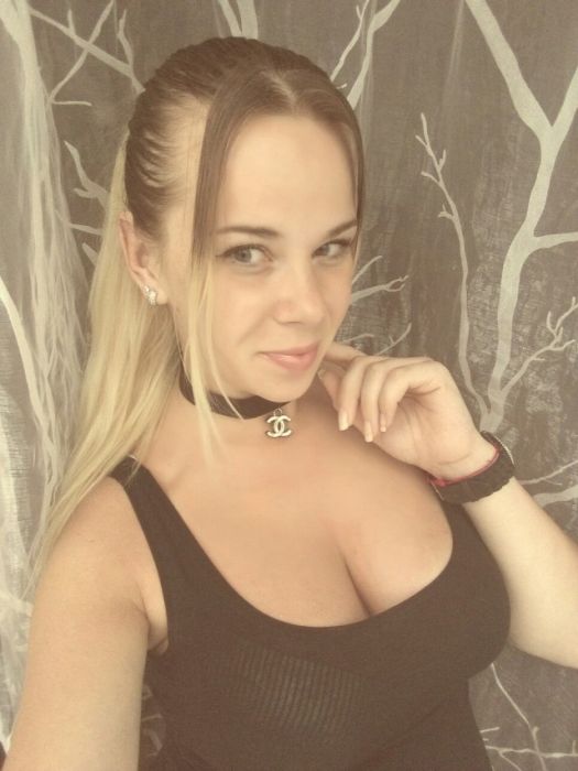 Красавицы социальных сетей