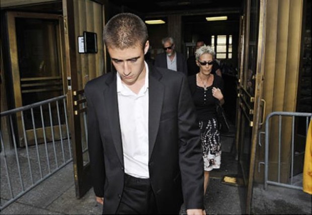 10 популярных фильмов, подтолкнувших людей к реальным преступлениям 10 популярных фильмов, подтолкнувших людей к реальным преступлениям