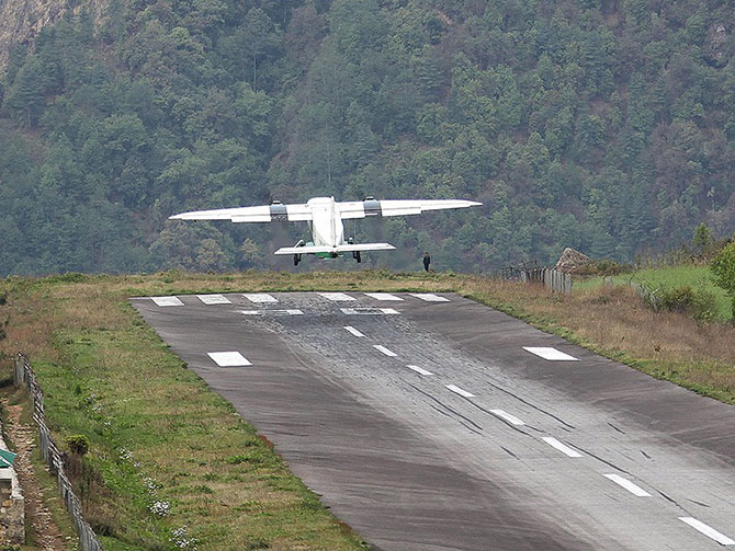 25 самых ужасных аэропортов со всего мира