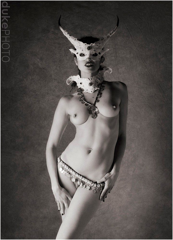 Откровенные фотографии от профессионального фотографа