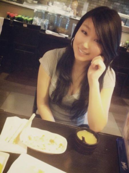 Симпатичные азиатки (50 фото)