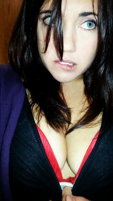 Оттянутые трусики