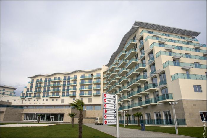 Олимпийский город в Сочи Олимпийский город в Сочи