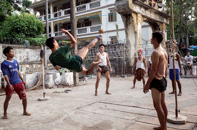 Национальные традиции и особенности менталитета бирманцев Национальные традиции и особенности менталитета бирманцев