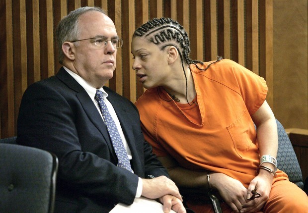 «Красавица плюс Чудовище» или несколько историй о «королевах красоты», под маской которых скрывались монстры «Красавица плюс Чудовище» или несколько историй о «королевах красоты», под маской которых скрывались монстры