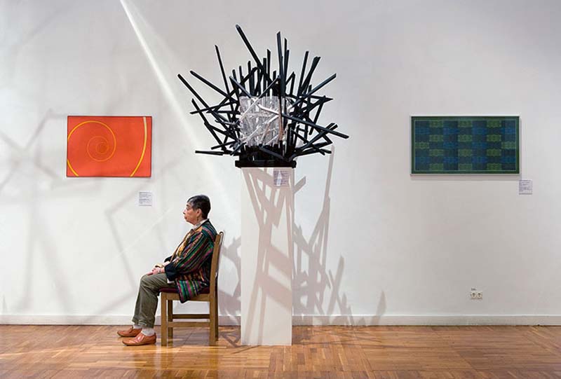 Фотосерия «Смотрительницы российских музеев» от американского фотографа Фотосерия «Смотрительницы российских музеев» от американского фотографа