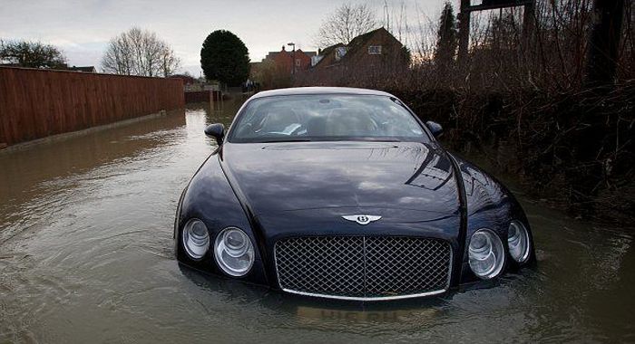 История одного Bentley (11 фото)