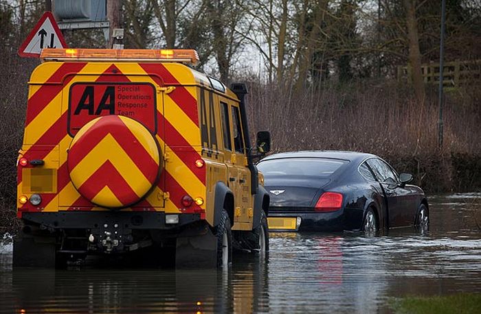 История одного Bentley (11 фото)