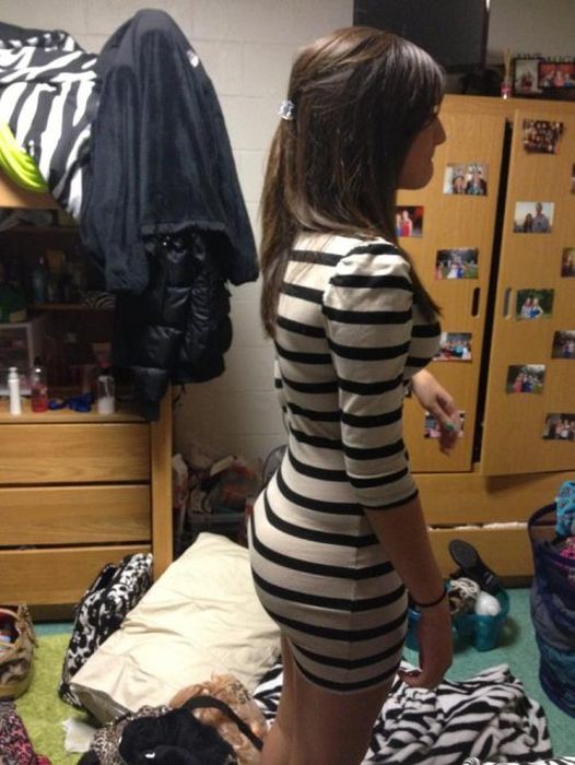 Девушки. Вид сзади (45 фото)