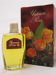 Из чего была сделана и как рекламировалась советская косметика и парфюмерия Из чего была сделана и как рекламировалась советская косметика и парфюмерия