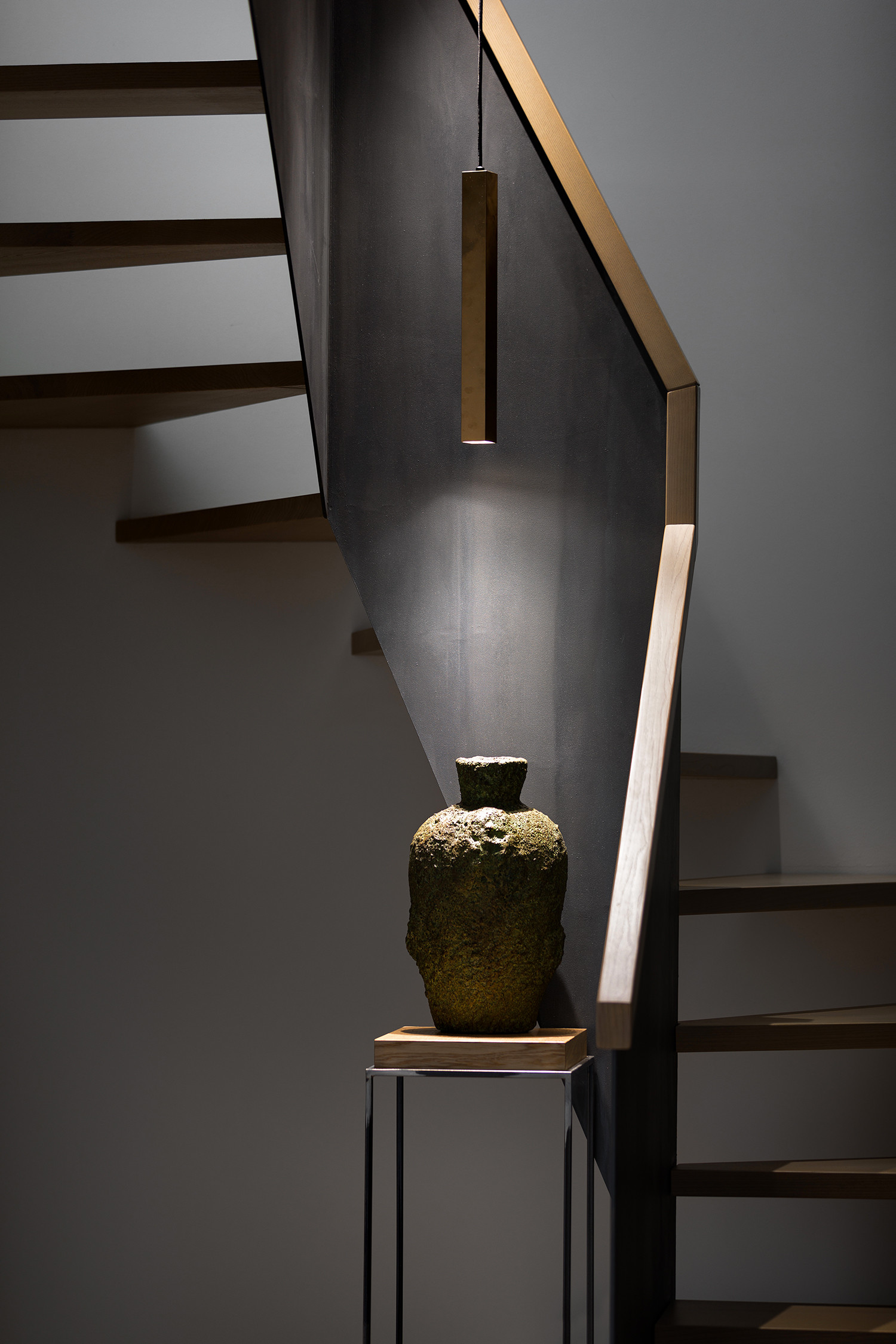 Современный интерьер трёхуровневой квартиры в Киеве