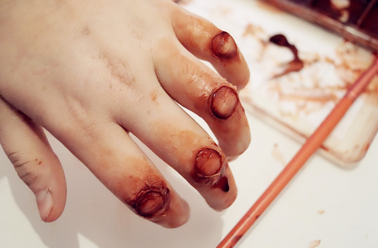 «Это вам не Комсомол». Пользователи Интернета делятся шокирующими историями о «ритуалах посвящения» в студенческие братства, которые дадут уличным бандам сто очков вперед