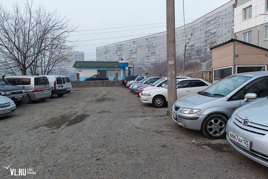 Платные парковки во Владивостоке (12 фото)