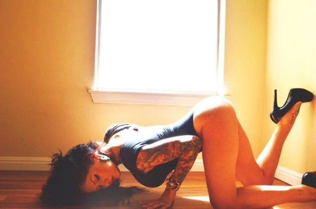 Девушки с татуировками (45 фото)