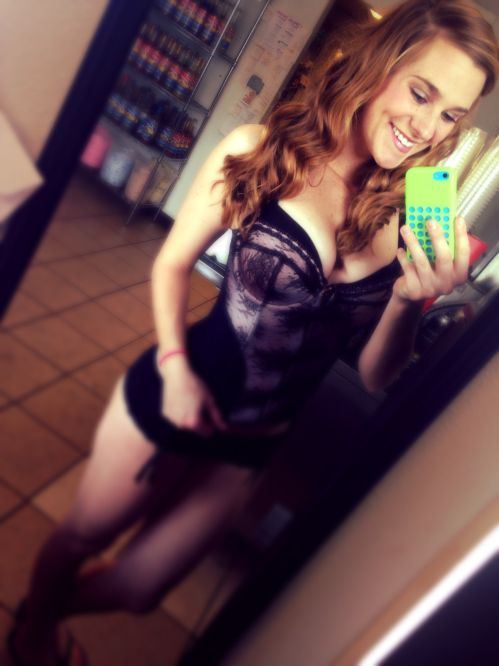 Девчонки на работе (31 фото)