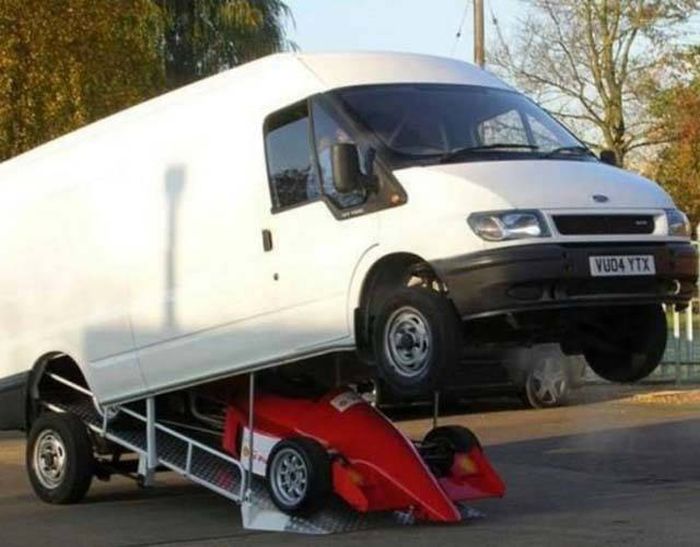 Самые необычные автомобили и мотоциклы